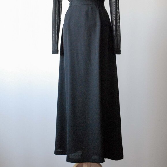 Gothic Button up Maxi Skirt - Picture 5 of 5